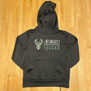 Milwaukee Bucks Black Hoodie with Team Logo, Youth M size 8